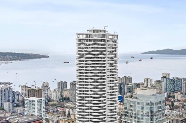 Building Photo - 1033 Nelson St