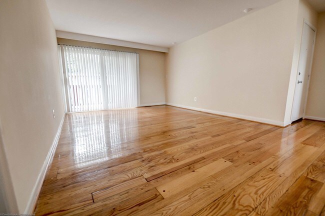Foto del edificio - 2900 Taney Rd