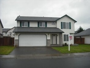 Building Photo - 16304 NE 76th Way