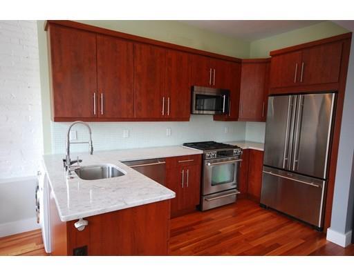 Building Photo - 655 Tremont St