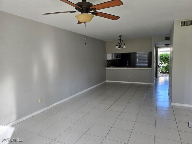 Building Photo - 2660 Kings Lake Blvd