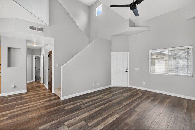 Foto del edificio - 8105 W Beck Ln