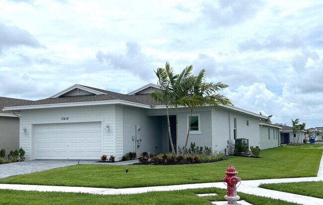 Foto del edificio - 13419 Noble Dr