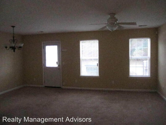 Foto del edificio - 3 br, 2.5 bath House - 223 Dillard Mill Dr