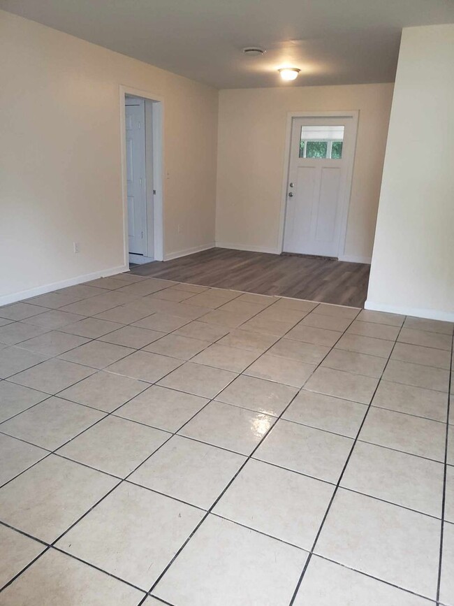 Foto del edificio - 3 Bedroom 2 Bath home in Milton