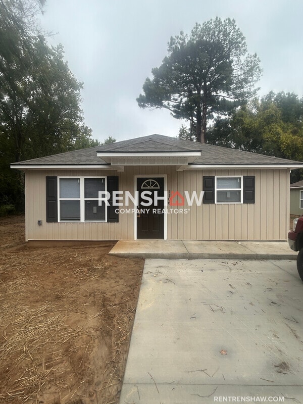 Building Photo - 1106 Tibbs St