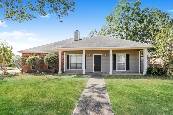 Primary Photo - Gorgeous Home in Brandon, MS!