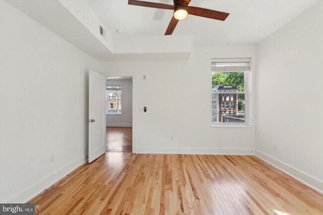 Foto del edificio - 4815 Chester Ave