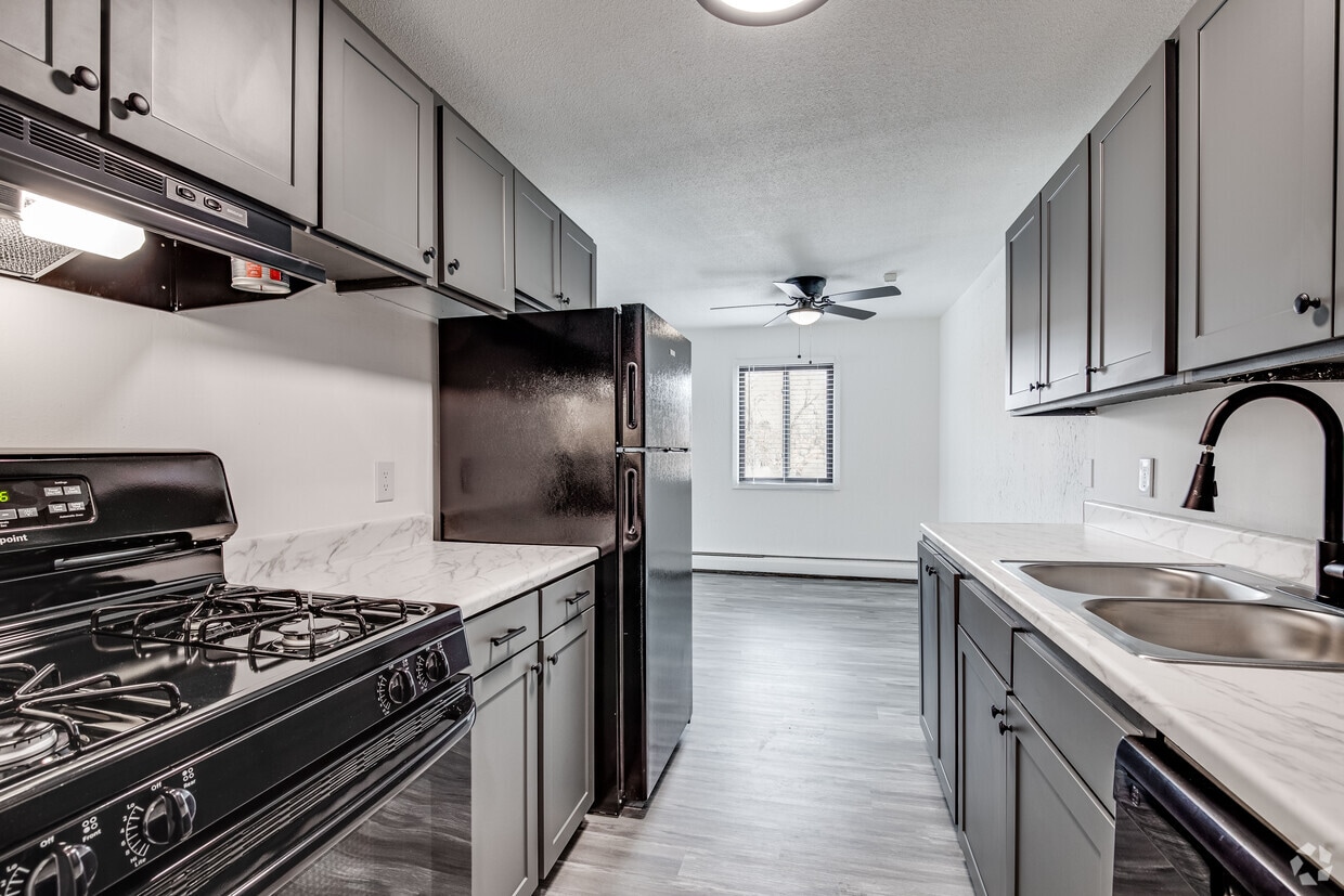 Primary Photo - Ridgebrook Apartments