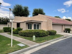 Building Photo - 74940 San Simeon Dr