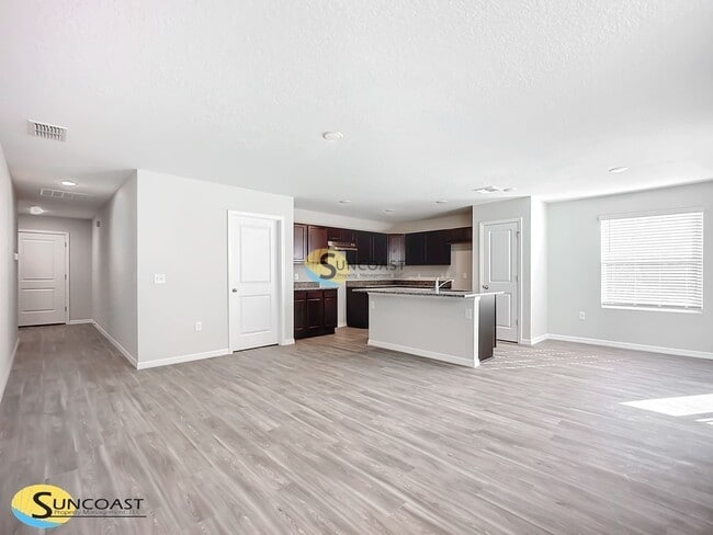 Foto del edificio - 6782 Jammes Rd