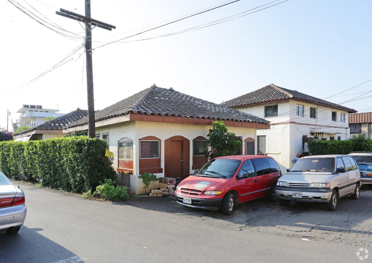Primary Photo - 753-757 Kopke St