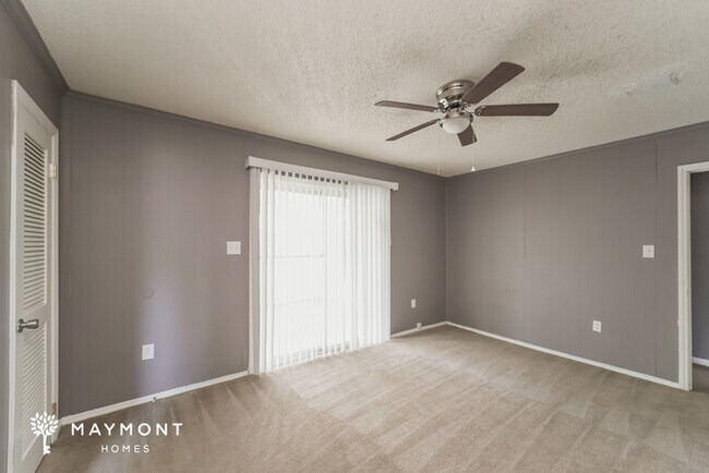 Foto del edificio - 6522 McBride St