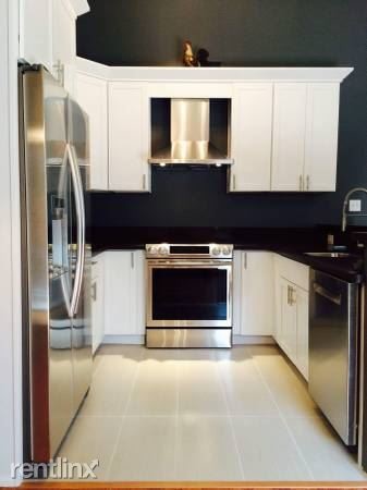 Building Photo - 2 br, 1 bath Townhome - 377 Westcliffe Cir