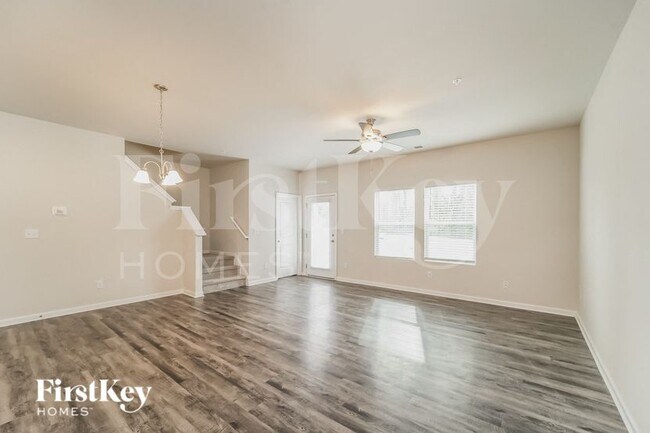 Foto del edificio - 9417 Village View Ct NW