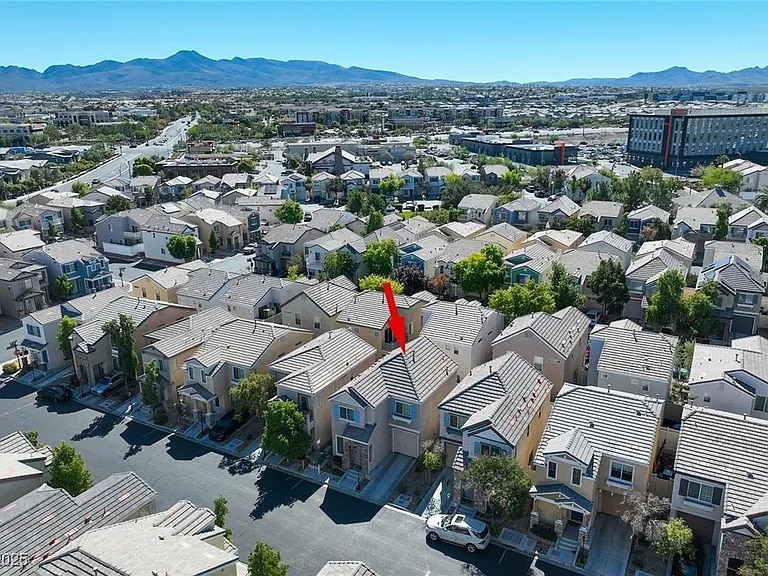 Foto del edificio - 1675 Tristan Flower Ave