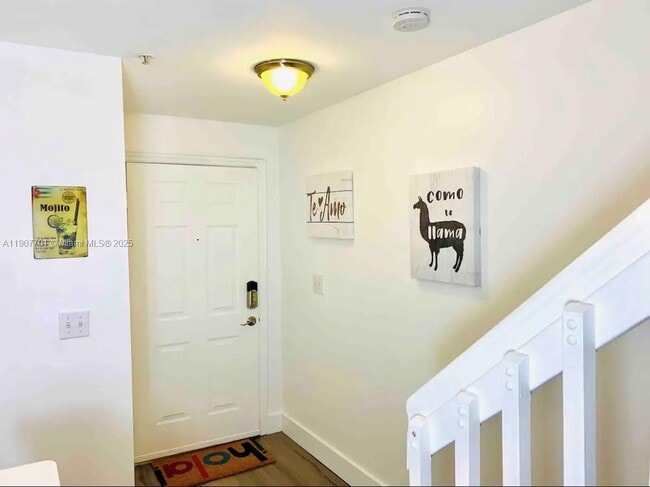 Foto del edificio - 821 SW 2nd St