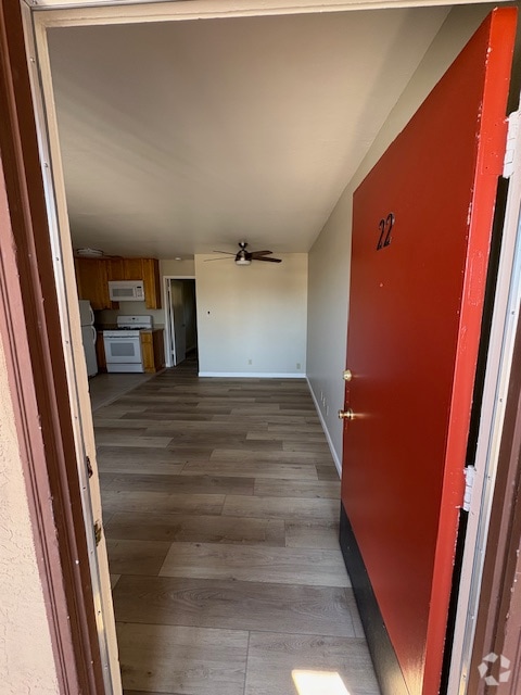 Building Photo - 5412 Claremont Ave