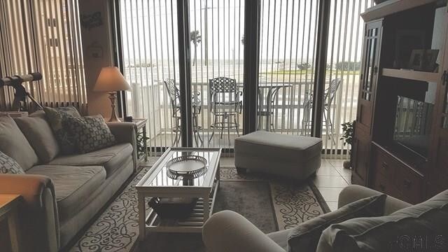 Foto del edificio - 3580 S Ocean Shore Blvd