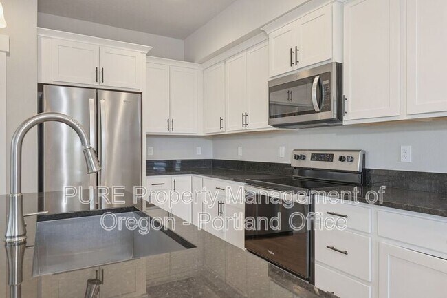 Foto del edificio - 1730 NE Gilbert Ln