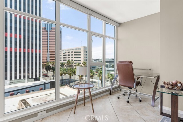 Foto del edificio - 400 W Ocean Blvd