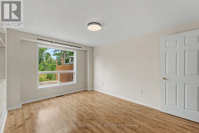 Building Photo - 334 Dunsmore Ln