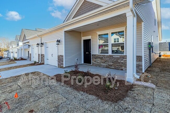 Photo - 371 Highline Trl Townhome