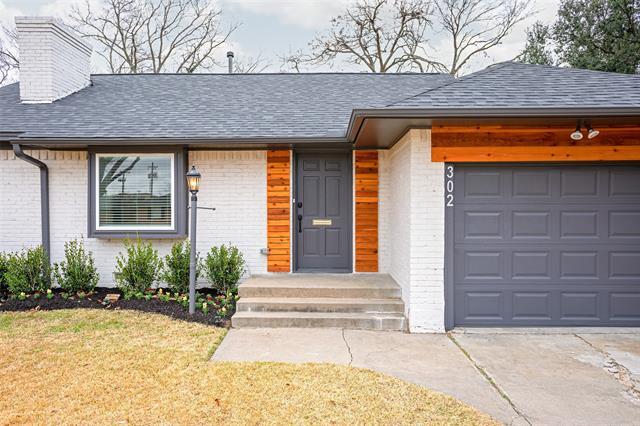 Building Photo - 302 S Lindale Ln