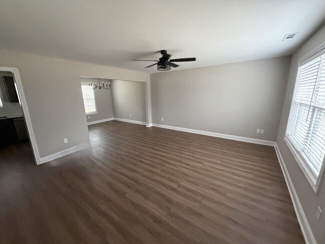 Photo - LOCATED IN W. KNOX...BEAUTIFUL NEW CONSTRUCTION HOME WITH 4 BEDROOMS