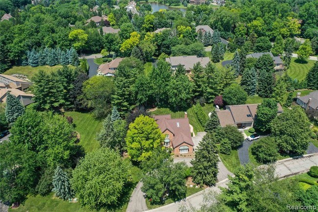 Building Photo - 430 Stoneridge Ln