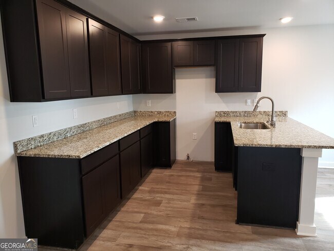 Building Photo - 271 Harris Walk