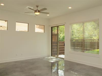 Building Photo - 4605 Avenue B