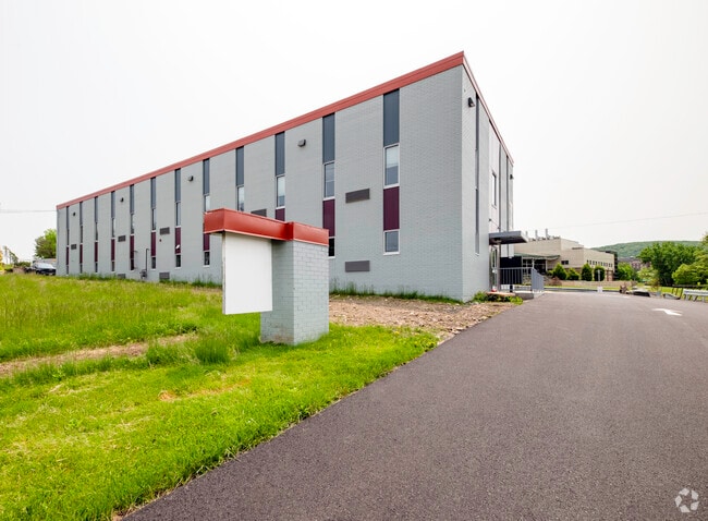Building Photo - 4500 Vestal Rd