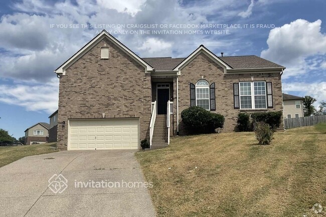 Building Photo - 2201 Oaklawn Ct