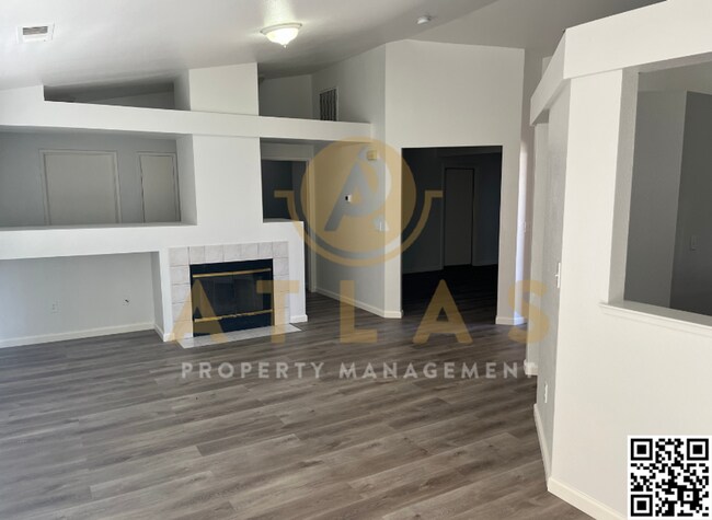 Building Photo - Gorgeous 5-Bedroom Home in Stockton, CA - ...