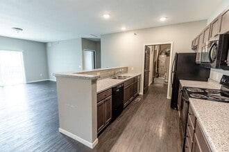 Interior Photo - Welcome to Huntington Village