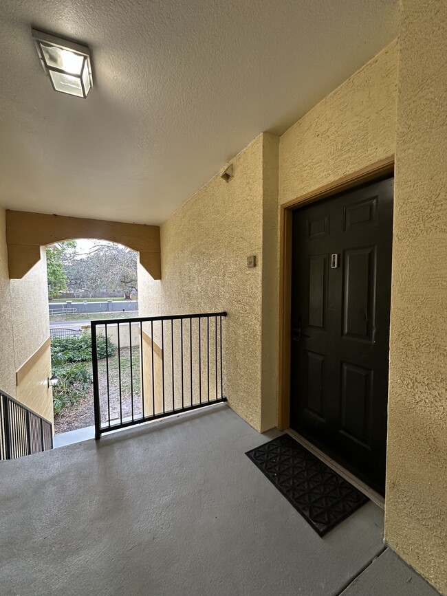 Front Door - 5621 Pinnacle Heights Cir