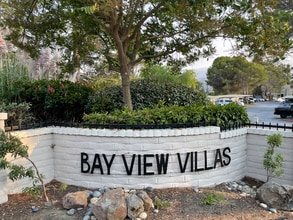 Building Photo - 900 Southampton Rd