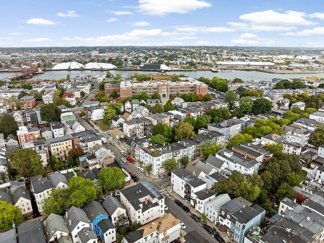 Building Photo - 110 Trenton St