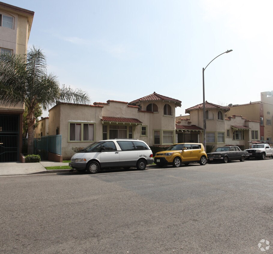 Foto del edificio - 724-732 Carondelet St
