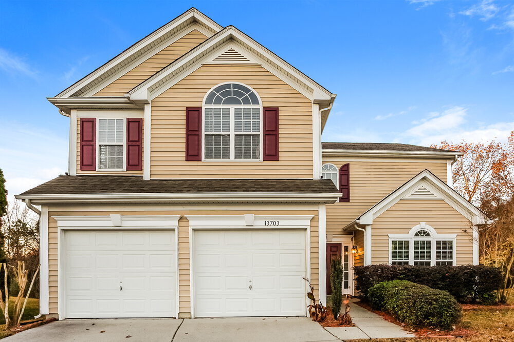 Primary Photo - 13703 Rutherglen Ct