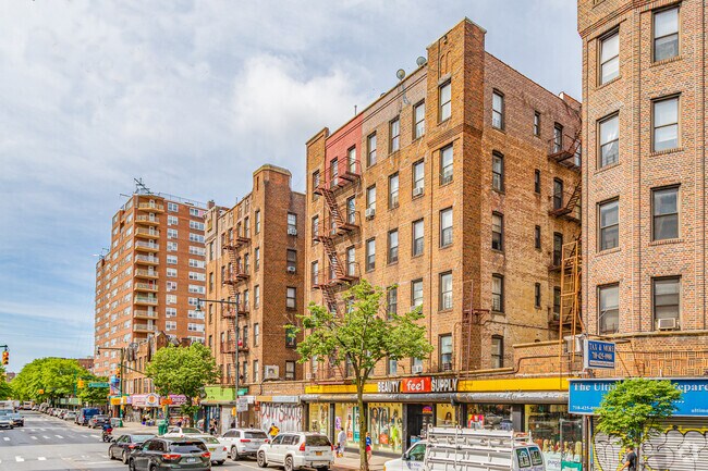 Building Photo - 552-562 Flatbush Ave