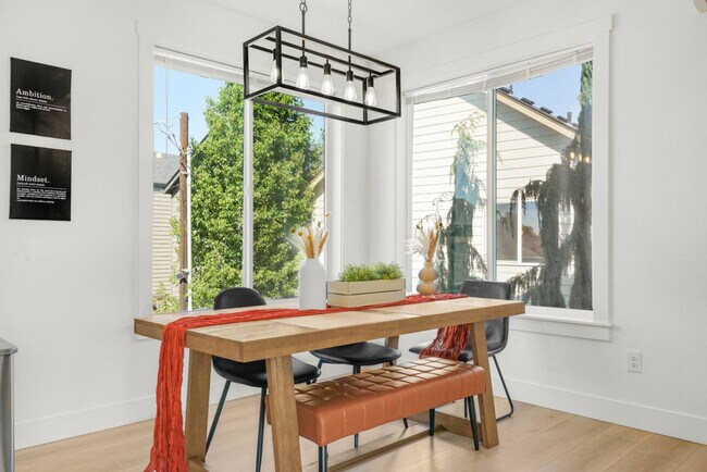 Foto del edificio - 3309 NE 42nd Pl