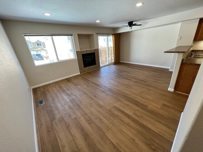 Building Photo - 5769 University Village View
