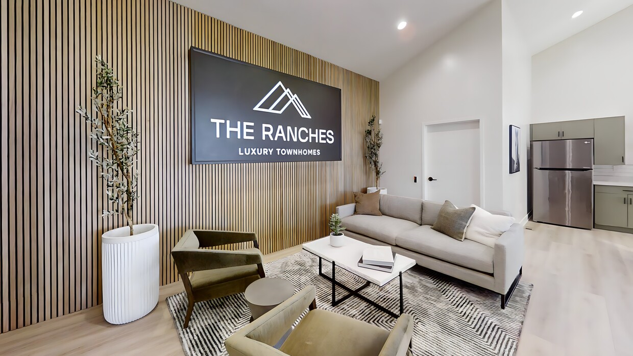 Clubhouse Lobby - Ranches