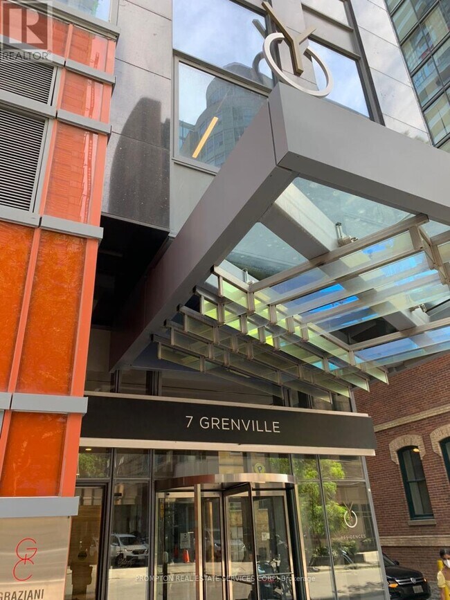 Building Photo - 7 Grenville St