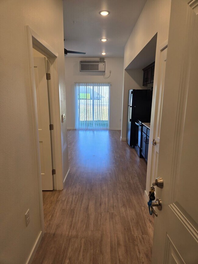 Building Photo - Spirit of St. Louis