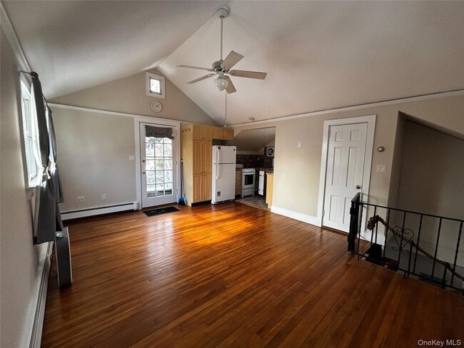 Building Photo - 15 King Rd