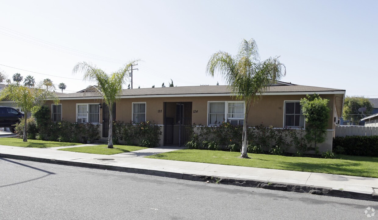 Primary Photo - Adele Apartments