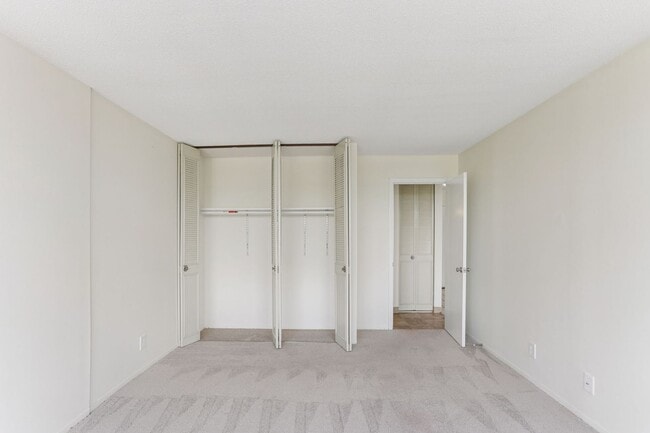 Interior Photo - Thornton Place Apartments